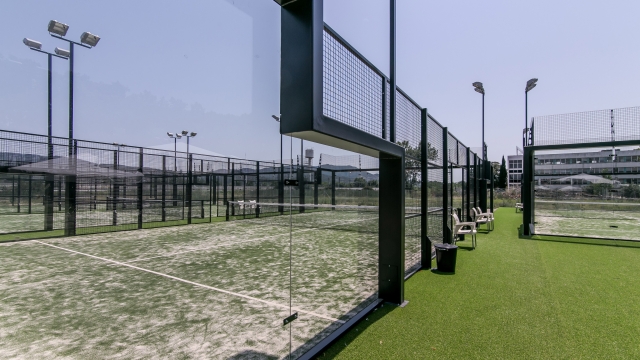 The Ultimate Guide to Finding the Best Padel Court Contractors