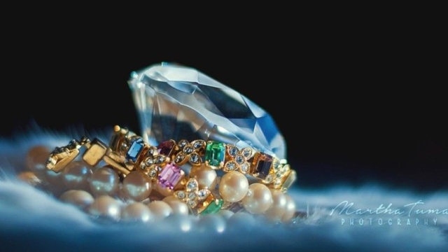 Sparkling on a Budget: Unveiling Affordable Jewelry Gems!